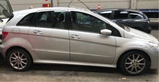 DESPIECE COMPLETO MERCEDES B200 CDI 2008