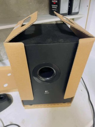Altavoces Logitech z506