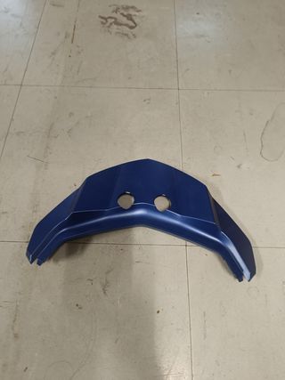 Tapa central trasera Kymco Sciting 400