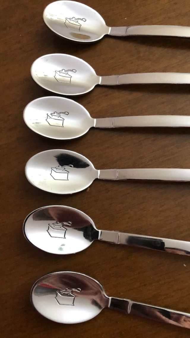 Set Cucchiaini acciaio con incisioni varie