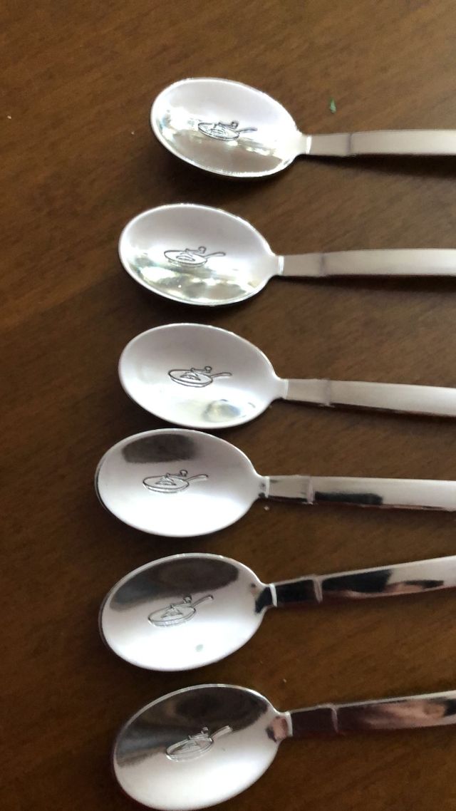 Set Cucchiaini acciaio con incisioni varie