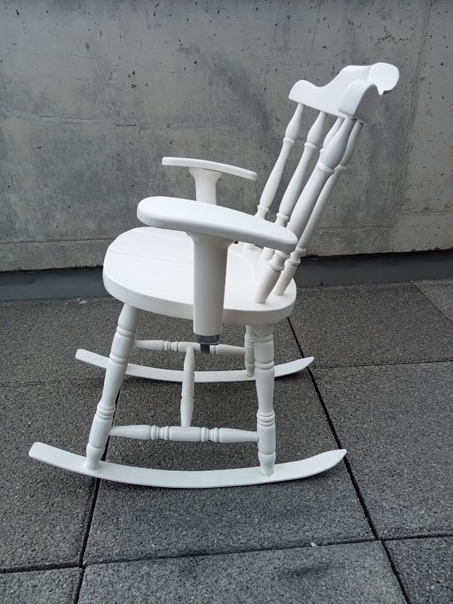 Mecedora blanca