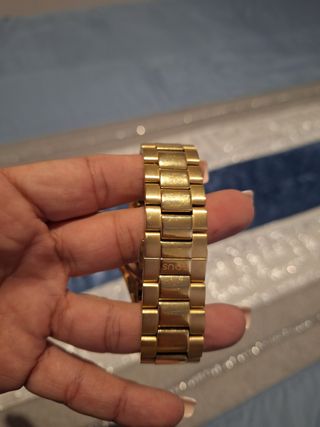 Reloj tous mujer baño de oro y nacar