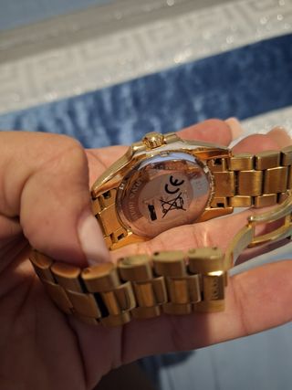 Reloj tous mujer baño de oro y nacar