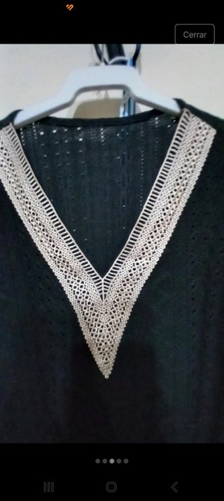 Blusa de mujer cuello V