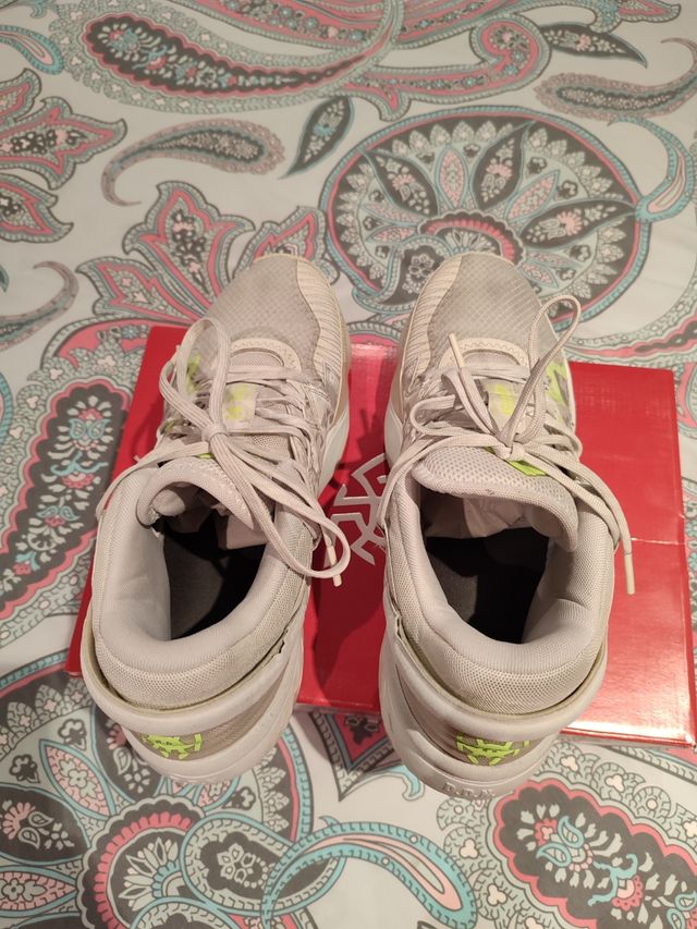 Deportivas baloncesto Adidas DON Issue2 