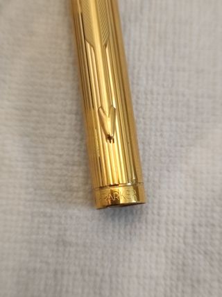 Bolígrafo Parker antiguo dorado 
