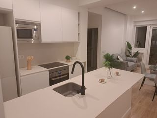 MARMOLISTA ENCIMERAS BAÑO Y COCINA