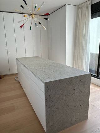 MARMOLISTA ENCIMERAS BAÑO Y COCINA