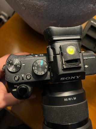 Sony Alpha 7 II + 2 Objetivos + Accesorios