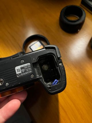 Sony Alpha 7 II + 2 Objetivos + Accesorios