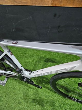 Ridley falcn 105 di2 blanca
