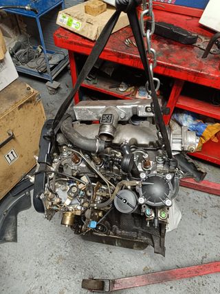 Motor peugeot 205 d