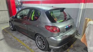 Peugeot 206 2002