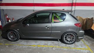 Peugeot 206 2002