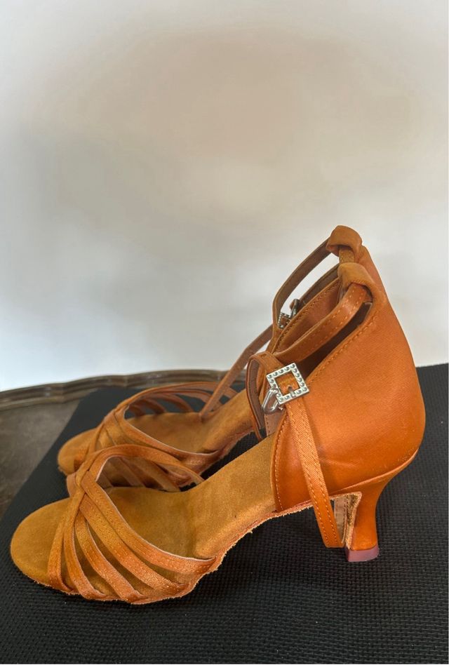Dancing shoes
