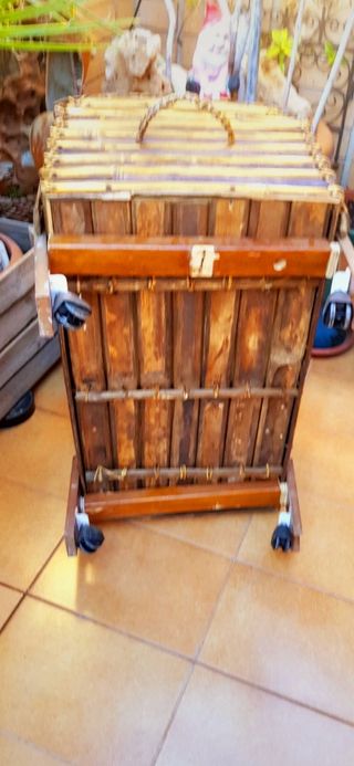 Baúl y macetero para decoración hec Bamb