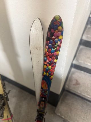 Snowblade Salomon 1.10 con bastos