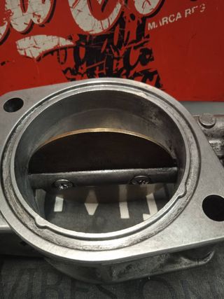 Caja de Mariposas  - Mitsubishi Montero 3.2 - DI-D