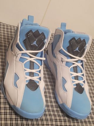JORDAN TRUE FLIGHT