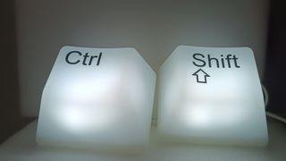 Regalo ideal.Dos lamparas super originales