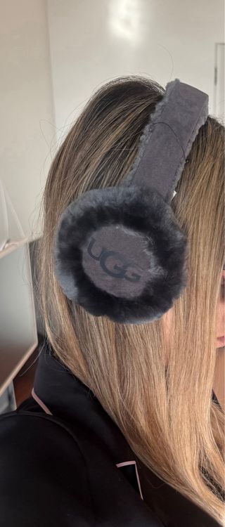 Orejeras y guantes Ugg