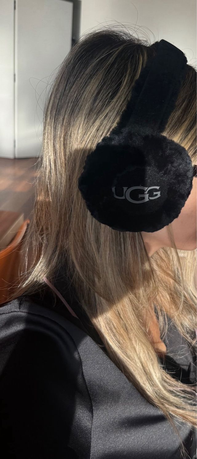 Guantes y orejeras Ugg