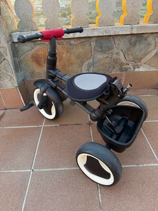 Triciclo infantil