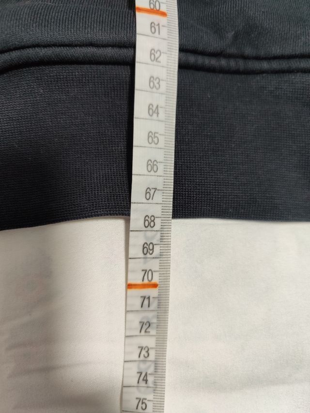 Sudadera Adidas color negro talla L