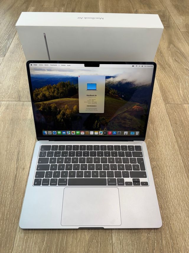 MacBook Air M3 8g 256g