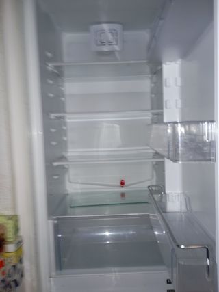 Nevera para empotrar en armario