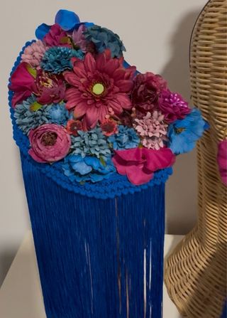 Hombreras de flecos diadema y pendientes