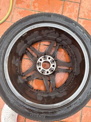 Ruedas y llantas 18 amg