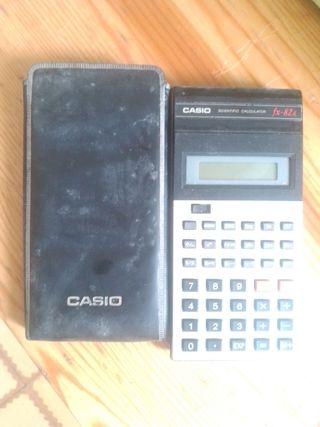 Calculadora Casio Fx-82A