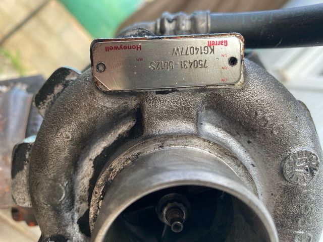 Se vende turbo de BMW 320D 150cv