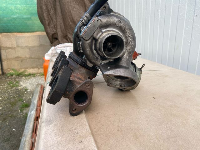 Se vende turbo de BMW 320D 150cv