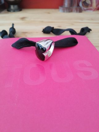 Anillo Tous oso Onix y plata 