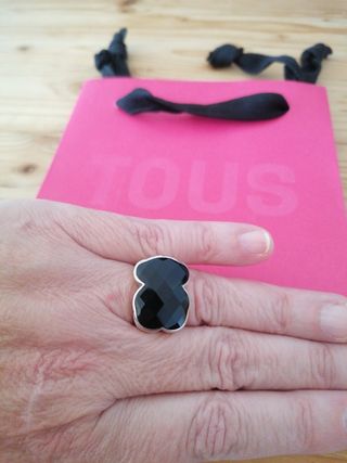 Anillo Tous oso Onix y plata 