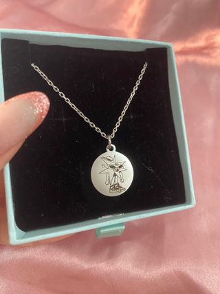 Collar plateado estrella mora