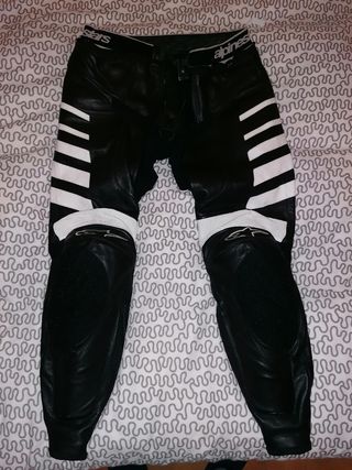 Mono de moto dos piezas con union