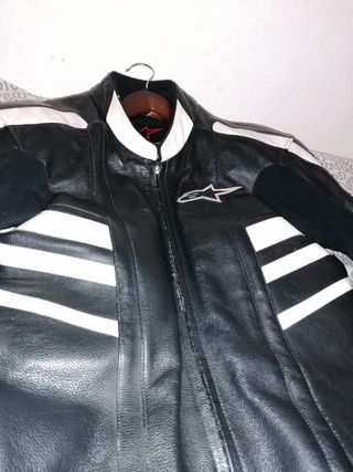 Mono de moto dos piezas con union