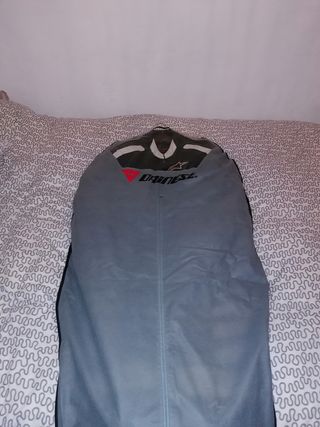 Mono de moto dos piezas con union