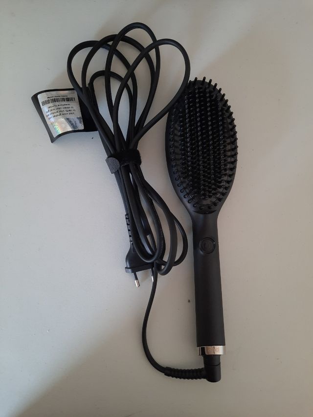 Cepillo térmico alisador de pelo