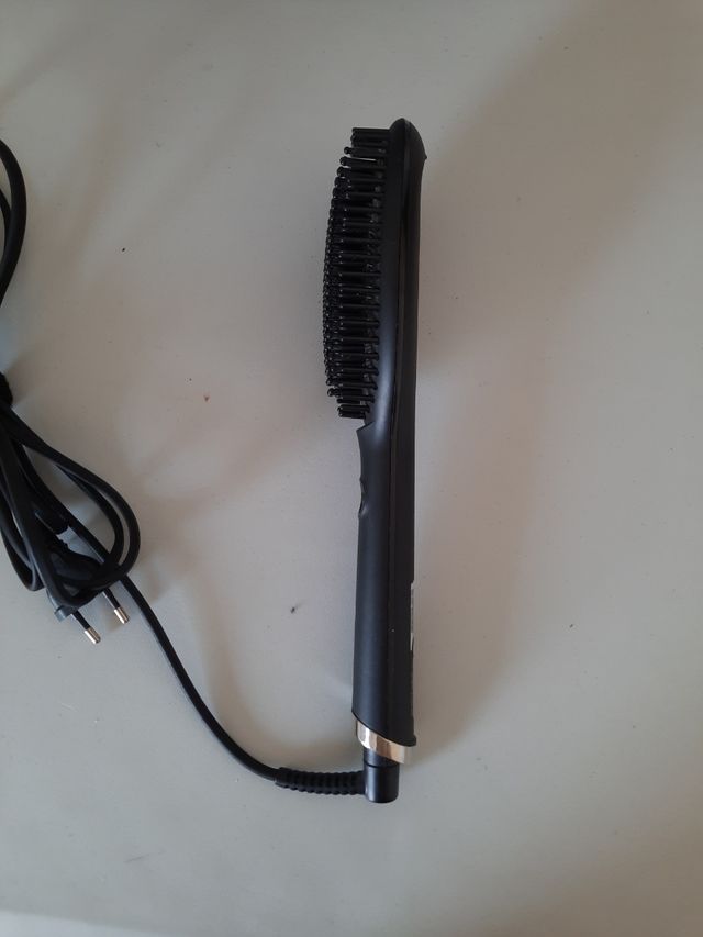 Cepillo térmico alisador de pelo