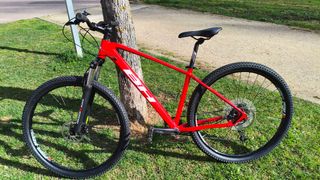Bicicleta de montaña mtb BH Spike 2.5