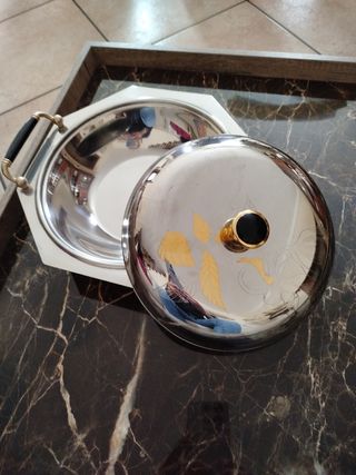 Vassoio con coperchio