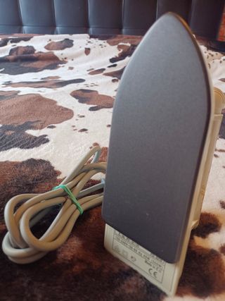 Plancha de viaje Ufesa Viaggera 