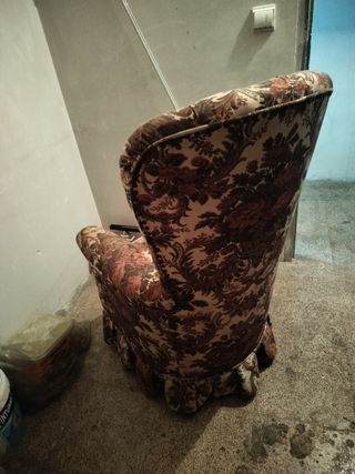 Sillón orejero, balancín y giratorio