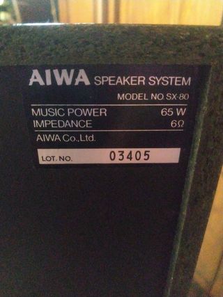 2 Altavoces Aiwa SX80 de 3 vías