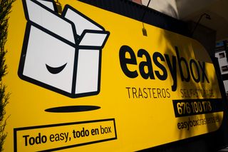 700 trasteros desde 1 a 15 m2 con máxima seguridad